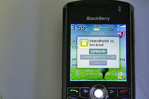 BlackBerry Pearl 8100 Emergency Call